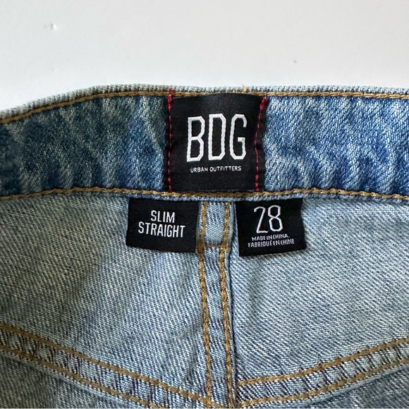 UO BDG Slim Straight Distressed Ankle Jeans Size 28 - Picture 5 of 10
